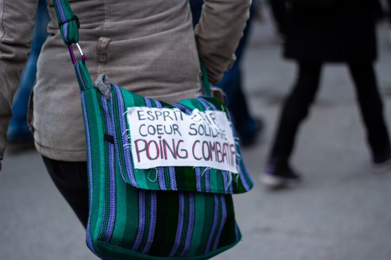 Pit z zagranicy — jak rozliczyć dochody z pracy we Francji?